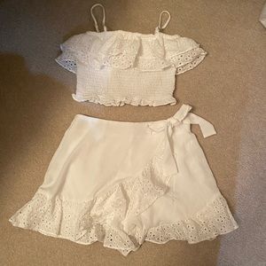 Two piece white set!